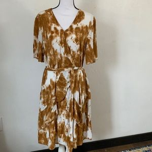 Tie dye knee length dress with removable belt